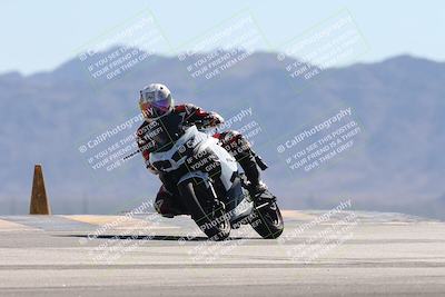 media/Oct-13-2025-Moto Forza (Mon) [[a66d839500]]/4-C Group/Session 4 (Turn 9)/